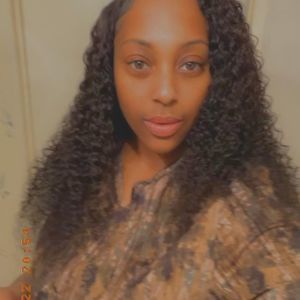 Meet your Posher, Chantal